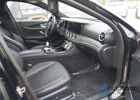 2017 Mercedes-Benz E 300 from USA, damaged, VIN WDDZF4JB4HA068472